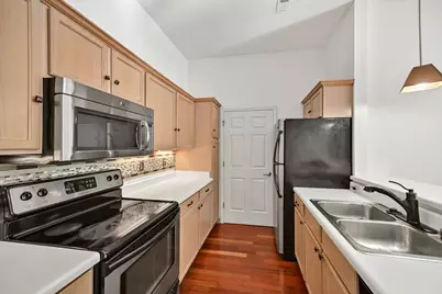 7045 S Riverwood Blvd #A05, Franklin, WI 53132 - Photo 12