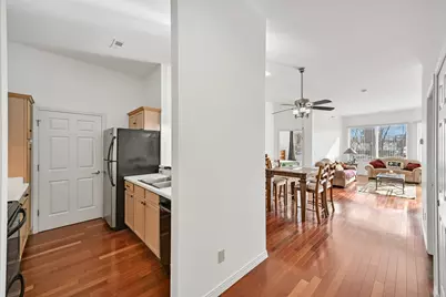 7045 S Riverwood Blvd #A05, Franklin, WI 53132 - Photo 4