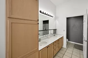 7045 S Riverwood Blvd, Franklin, WI 53132 - Photo 18