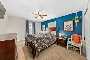 N69W27233 Hickory Chasm Dr, Lisbon, WI 53089 - Photo 24