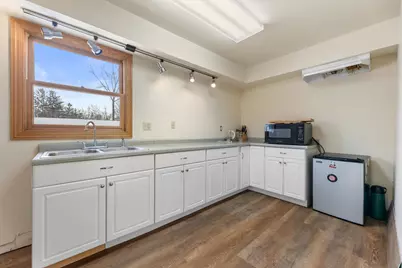 11801 W Janesville Rd, Hales Corners, WI 53130 - Photo 44