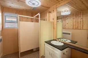 3319 Washington Ave, Racine, WI 53405 - Photo 10