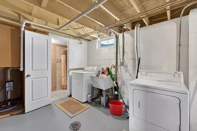 532  Rose Ann Dr, Burlington, WI 53105 - Photo 20