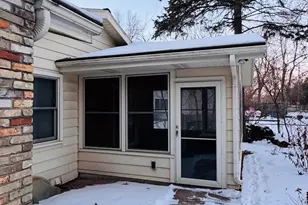 913 Chapel Hill Rd, Madison, WI 53711 - Photo 14