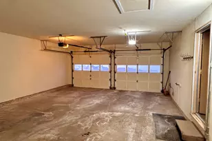 913 Chapel Hill Rd, Madison, WI 53711 - Photo 10