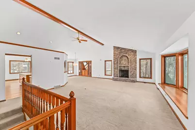 14591 W Fieldpointe Ct, New Berlin, WI 53151 - Photo 4