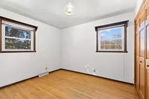 139 Debbie Ct, Waukesha, WI 53189 - Photo 24