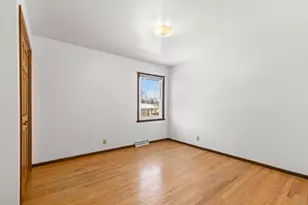 139 Debbie Ct, Waukesha, WI 53189 - Photo 26