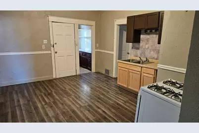 3143 N 14th St #3143A, Milwaukee, WI 53206 - Photo 2