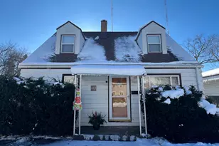 1409 W Custer Ave, Milwaukee, WI 53209 - Photo 1