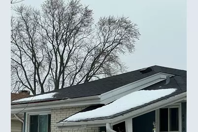 4860 N 104th St, Milwaukee, WI 53225 - Photo 6