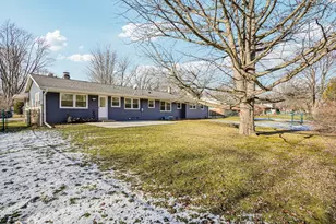 6936 N Braeburn Ln, Glendale, WI 53209 - Photo 28