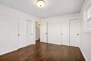 6936 N Braeburn Ln, Glendale, WI 53209 - Photo 18