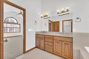 2620 Penbrook Dr, Racine, WI 53406 - Photo 38