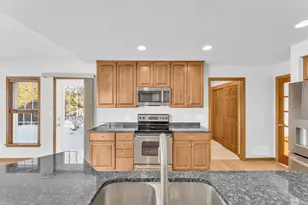 2620 Penbrook Dr, Racine, WI 53406 - Photo 18