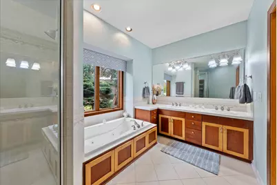 1319  Creekside Ct, Grafton, WI 53024 - Photo 22