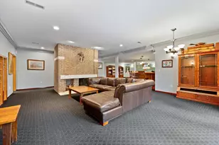 1319 Creekside Ct, Grafton, WI 53024 - Photo 40