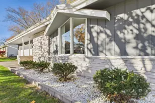 2000 Ramona Rd, Waukesha, WI 53186 - Photo 6