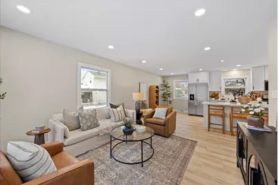 1543  Wilson Ave, Port Washington, WI 53074 - Photo 2