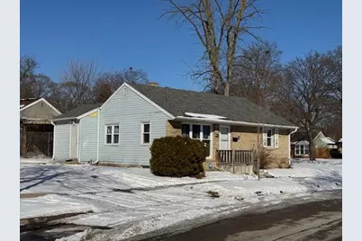 5525 N Long Island Dr, Milwaukee, WI 53209 - Photo 2