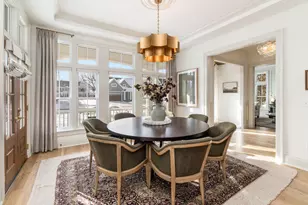 545 Wisconsin Ave, Delafield, WI 53018 - Photo 4