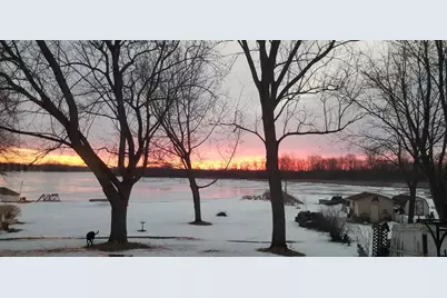 7715 W Wind Lake Rd, Racine, WI 53185 - Photo 40