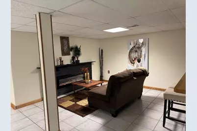 2210 N 15th St, Milwaukee, WI 53205 - Photo 14