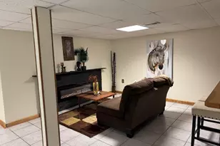 2210 N 15th St, Milwaukee, WI 53205 - Photo 14