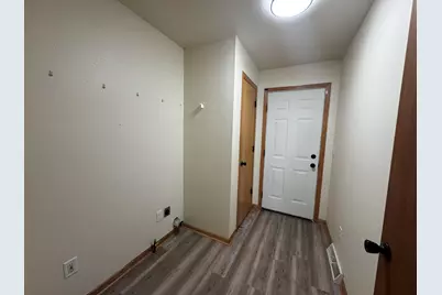 2210 N 15th St, Milwaukee, WI 53205 - Photo 6