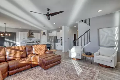 N56W24205  Simona Ct, Sussex, WI 53089 - Photo 4