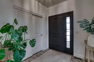 N56W24205 Simona Ct, Sussex, WI 53089 - Photo 2