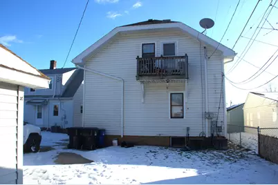 712  Wolff St, Racine, WI 53402 - Photo 6