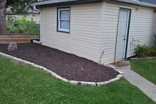 1239 Walton Ave, Racine, WI 53402 - Photo 32