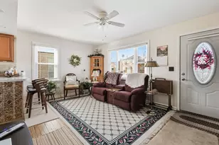 1239 Walton Ave, Racine, WI 53402 - Photo 6