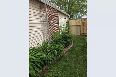 1239  Walton Ave, Racine, WI 53402 - Photo 38