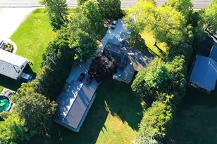 W1758 Spring Prairie Rd, Spring Prairie, WI 53105 - Photo 12