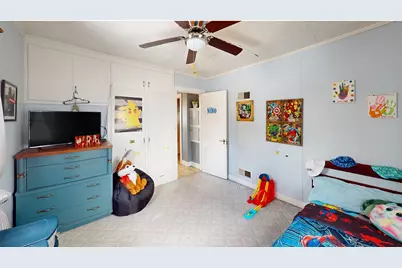 1119 N 18th St, Manitowoc, WI 54220 - Photo 12