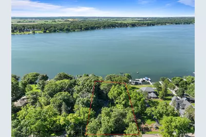 2304  North Shore Dr, Delavan, WI 53115 - Photo 94