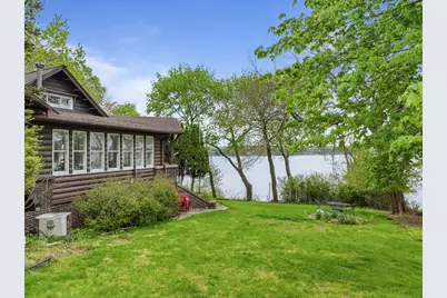 2304  North Shore Dr, Delavan, WI 53115 - Photo 84