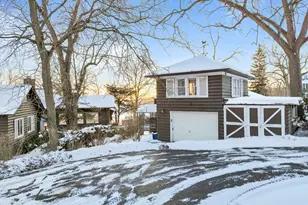 2304 N Shore Dr, Delavan, WI 53115 - Photo 78