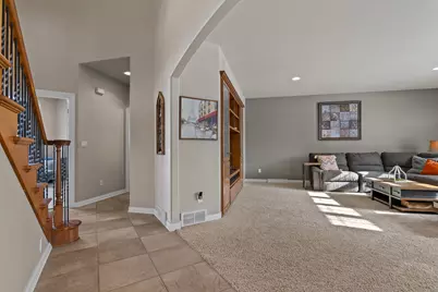 517  Oriole Ln, Howards Grove, WI 53083 - Photo 6