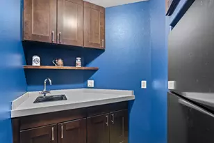 517 Oriole Ln, Howards Grove, WI 53083 - Photo 46