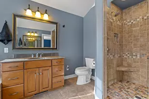 517 Oriole Ln, Howards Grove, WI 53083 - Photo 32