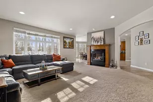 517 Oriole Ln, Howards Grove, WI 53083 - Photo 12