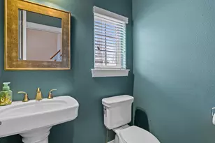 517 Oriole Ln, Howards Grove, WI 53083 - Photo 24