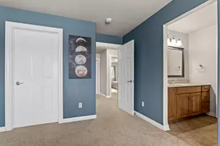 517 Oriole Ln, Howards Grove, WI 53083 - Photo 38