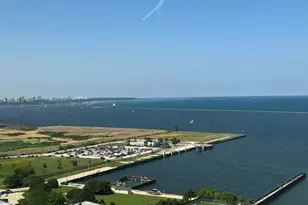 2525 S Shore Dr, Milwaukee, WI 53207 - Photo 42