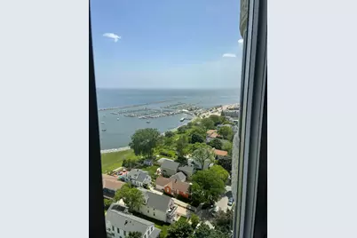 2525 S Shore Dr #20D, Milwaukee, WI 53207 - Photo 4