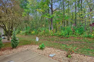 W175N8151 Robin Cir, Menomonee Falls, WI 53051 - Photo 52