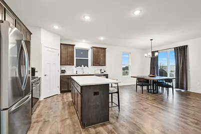 704  River Ridge Dr, Racine, WI 53185 - Photo 8